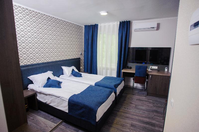 Vila Iris Hotel Chisinau Luaran gambar